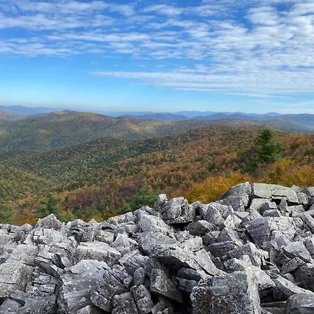 Shenandoah Getaway Near National Park Cozy Space! Exterior photo