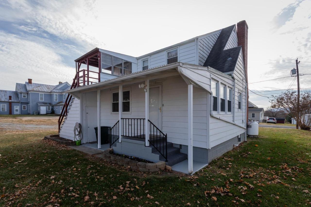 Apartment Getaway Near National Park Cozy Space! Shenandoah