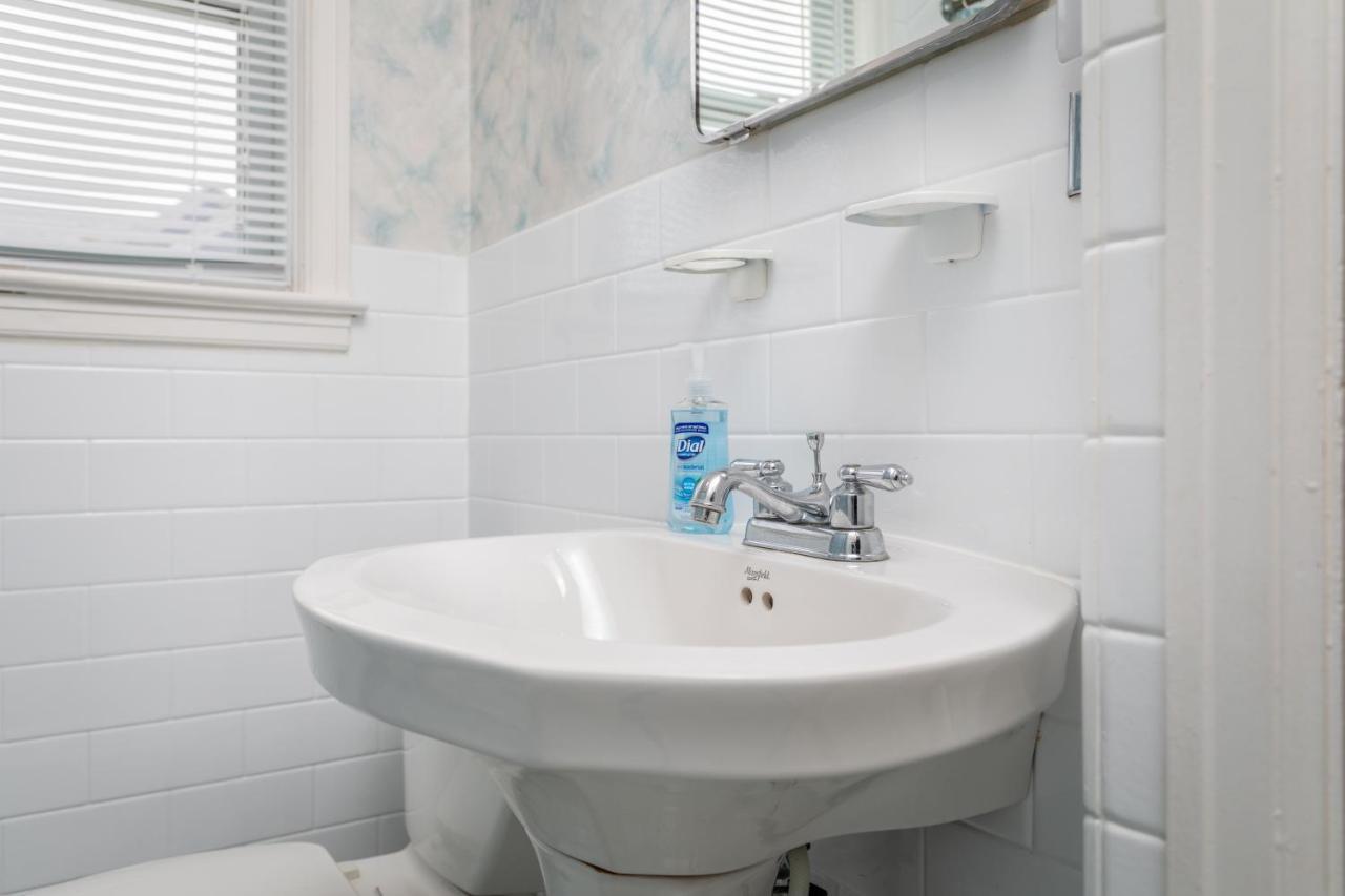 Getaway Near National Park Cozy Space! * Shenandoah